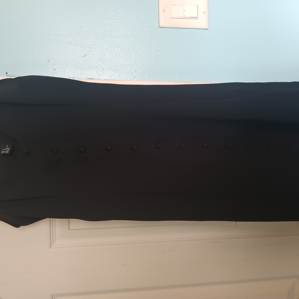 Elegant Black Buttoned Dress